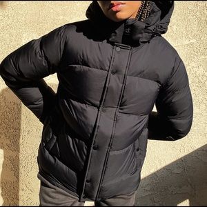 Aritzia Womens Super Puff Jacket, Size Large, Black